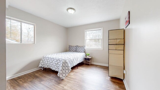 Photo - The Winmar | Enjoy convenient living in Conley, only 3 minutes away from the SR 42 @ Rock Cut Pl ...