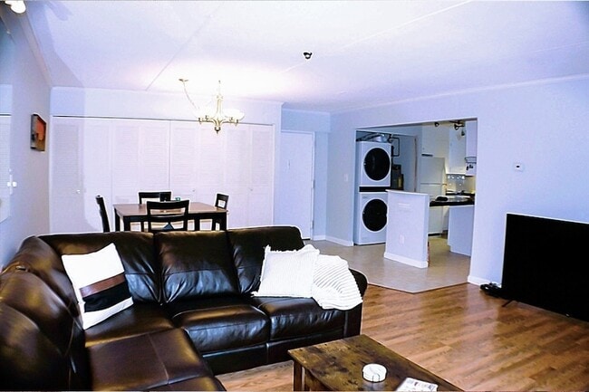 Photo - 55 Tall Oaks Dr Unit 407