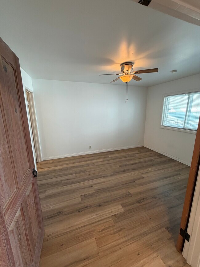 Photo - 540 Hawthorn St Unidad 2D