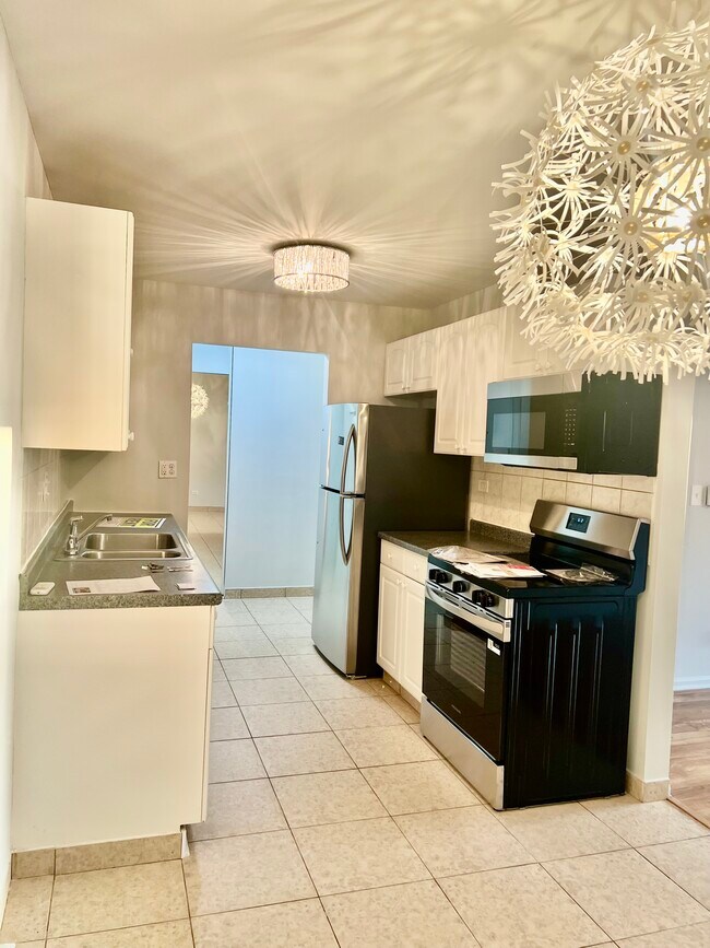 Photo - 860 E Old Willow Rd Unidad #228