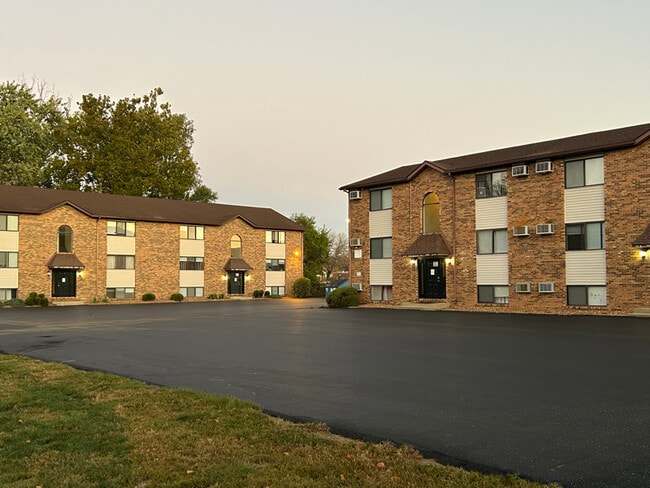 Photo - 631 Vicksburg Dr