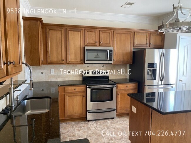 Photo - 9538 Inglenook Ln