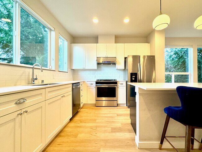 Photo - 18322 1st Ave NE