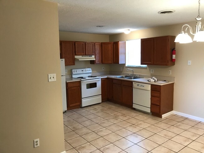 Photo - 723 Pleasant Valley Rd