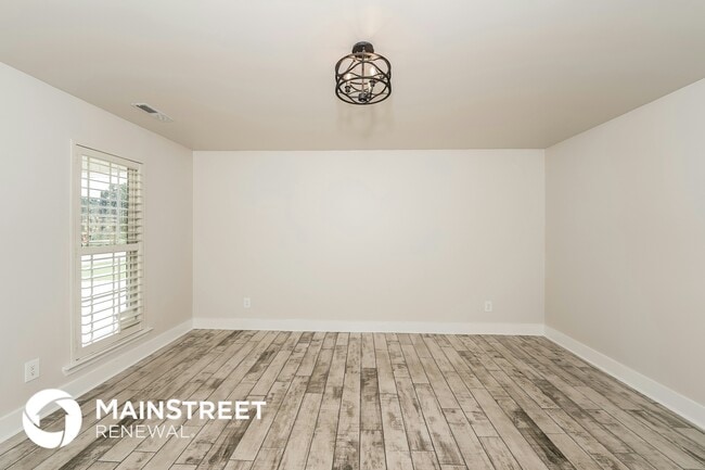 Photo - 200 Sunrise Dr