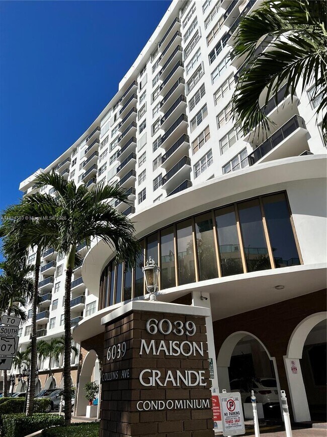 Photo - 6039 Collins Ave Unidad 1034 Rental