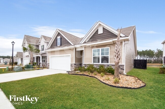 Photo - 169 Greenwich Dr