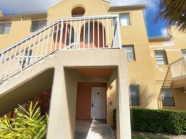 Photo - 5200 NW 31st Ave Townhome