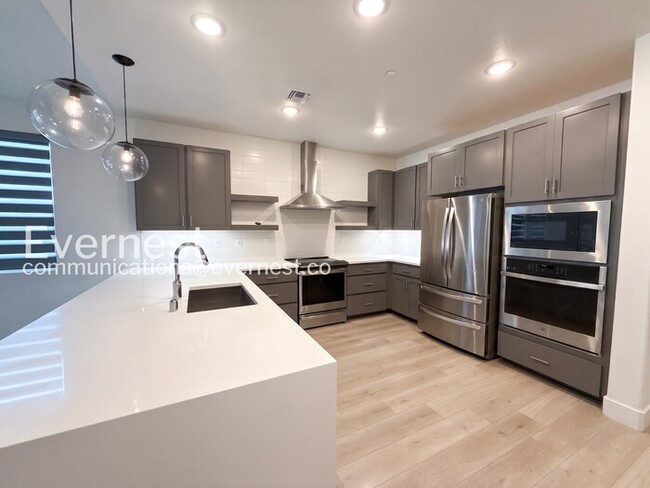 Photo - 4-Bed/3-Bath Home/Voucher Accepted/Available Now!