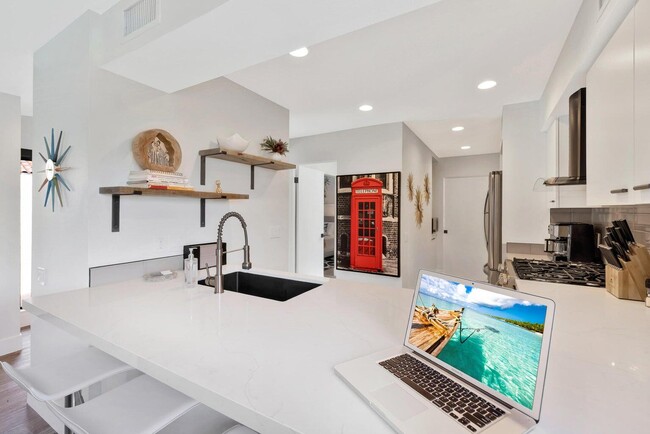 Photo - 411 Forest Hills Dr
