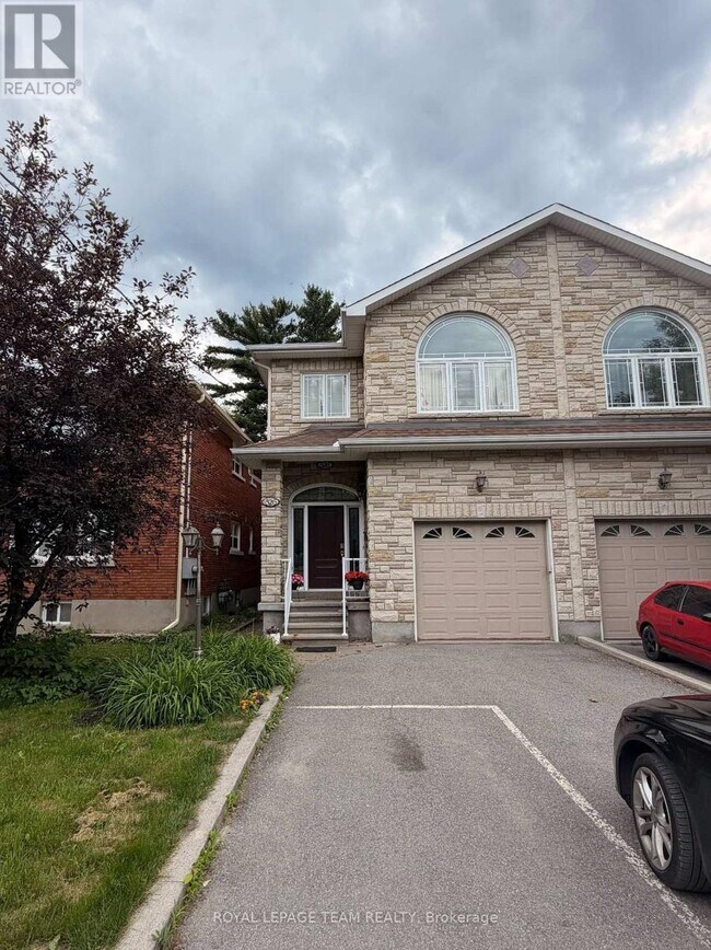 Photo - 526 Hilson Ave
