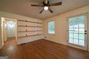 Photo - 2168 Cannon Hill Rd SW