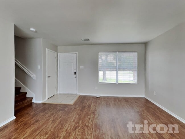 Photo - 5521 Rio Alamo St