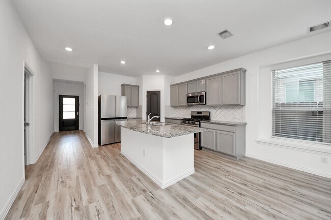 Photo - 20230 Creekdale Bend Dr