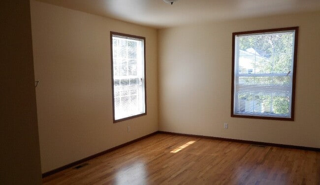 Photo - 322 Chippewa St Unit 322 Chippewa St #3