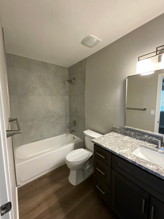 Photo - View 21 Apartments