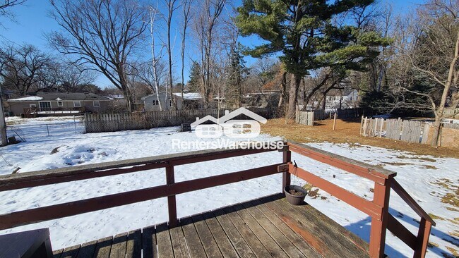 Photo - 525 Birch St