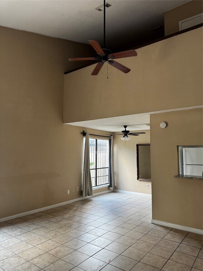 Photo - 9536 Pagewood Ln Unit 9536