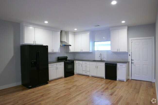 Building Photo - 1619 Dumble St Unit 02 Rental
