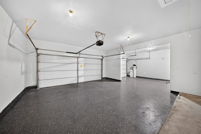 Photo - 12360 N Chestnut Hls Dr
