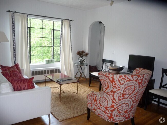 Building Photo - 21 Ellery St Unit 7 Rental
