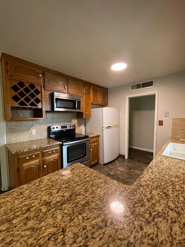 Photo - 4014 E Fedora Ave