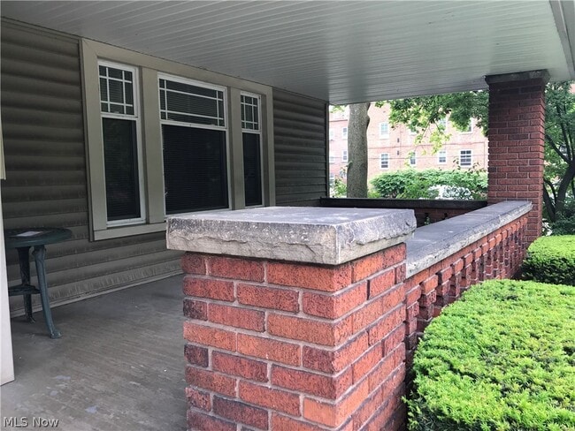 Photo - 2720 Mayfield Rd Unit 3