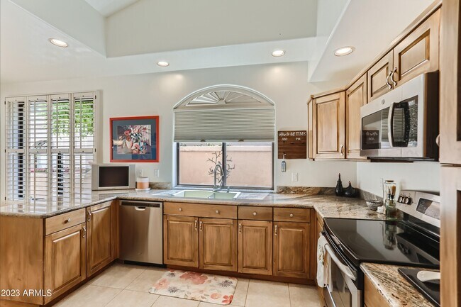 Photo - 10058 E Cinnabar Ave