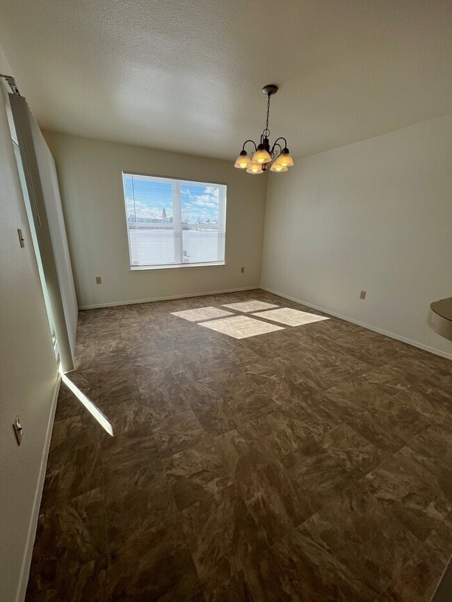 Photo - 1291 Dakota Dr