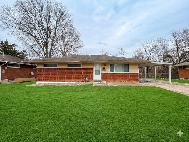 Building Photo - 8862 Zodiac Dr