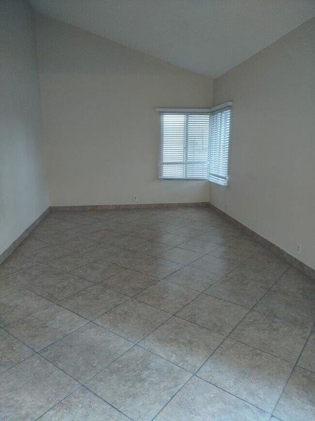 Photo - GREAT HOME. NO HOA!!