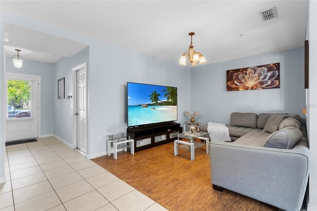 Photo - 2075 Cypress Bay Blvd