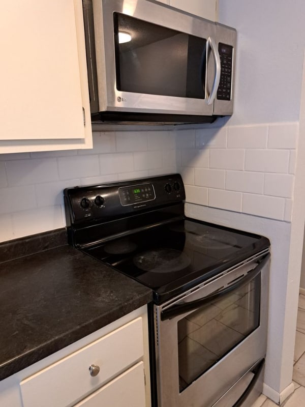 Photo - 300 Hopp Ave Unit 7