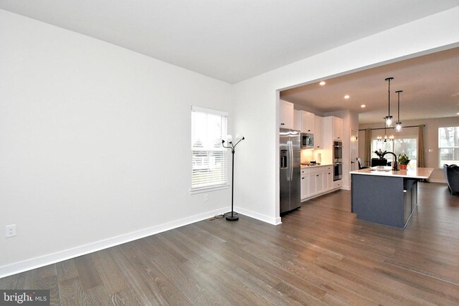 Photo - 500 Sterling Dr