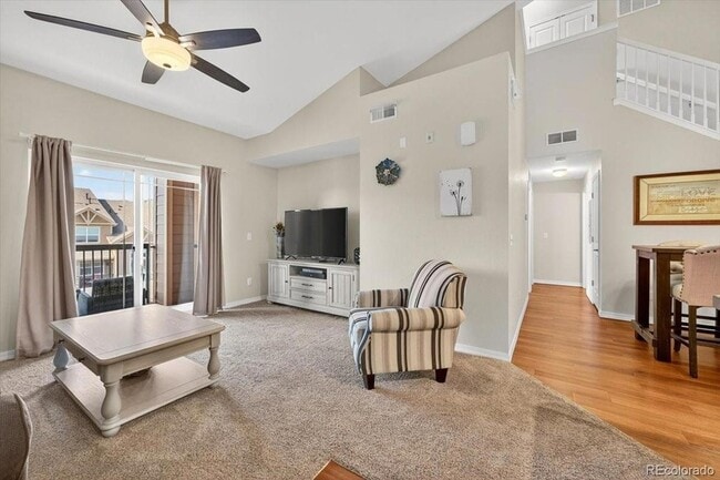 Photo - 10061 W Victoria Pl