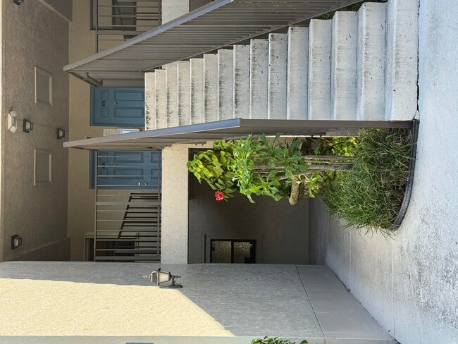 Photo - 1740 Windorah Way Unit C