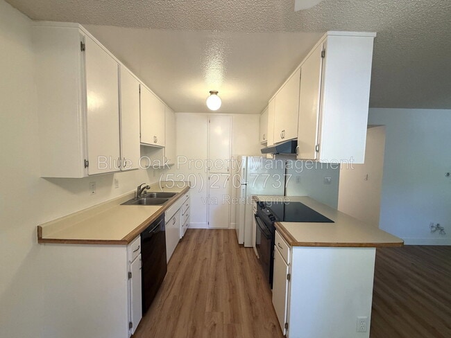 Photo - 1244 Magnolia Ave Unit 9