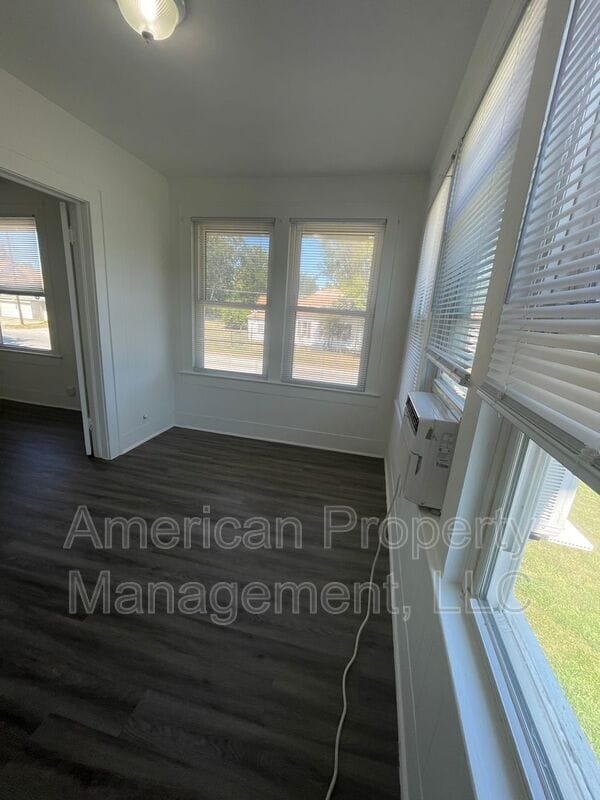 Photo - 502 S Walnut St Unit #4