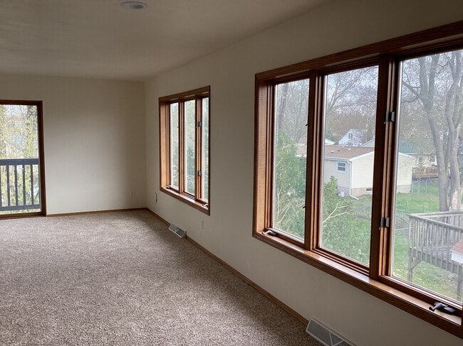 Photo - 2305 Parmenter St Unit Apt