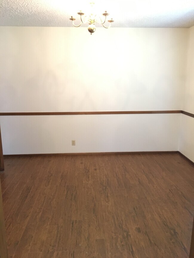 Photo - 7511 E 24th Ct N