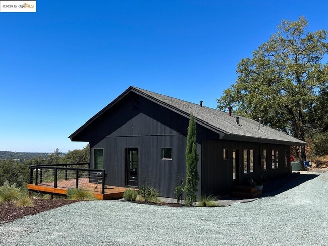 Building Photo - 110 Duncan Hill Rd Rental