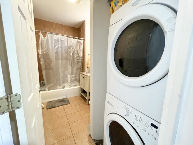 Photo - 52 Delle Ave Unit 1