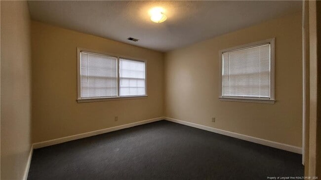 Photo - 1005 N Elm St