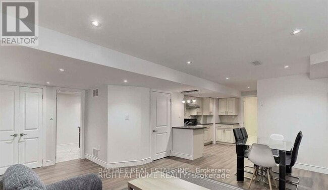 Photo - 171 Cherryhurst Rd