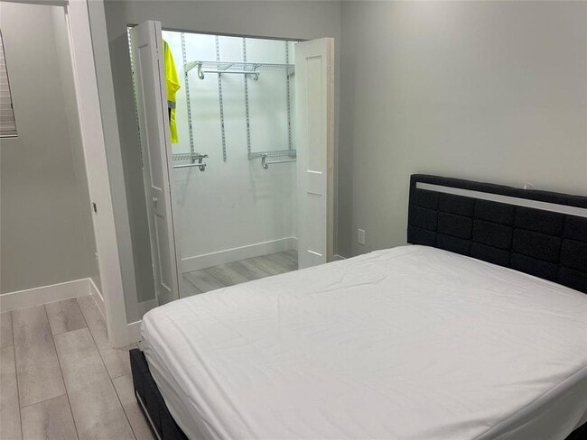 Photo - 135 Ponce de Leon St Unit 135