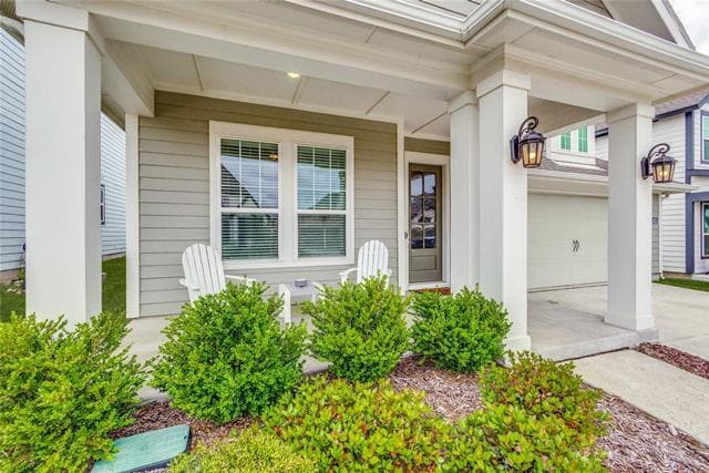 Photo - "Lovely 3-Bedroom, 2.5-Bath Home with Gourmet Kitchen and Inviting Indoor-Outdoor Living!"