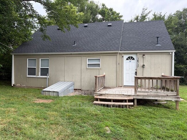 Photo - 10717 E Truman Rd