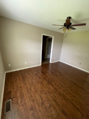 Photo - 228 Vanover Ln