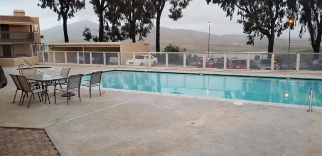 Building Photo - 8475 Avenida Angulia Unit 39