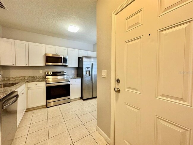 Photo - 6436 Cypressdale Dr Unit 201